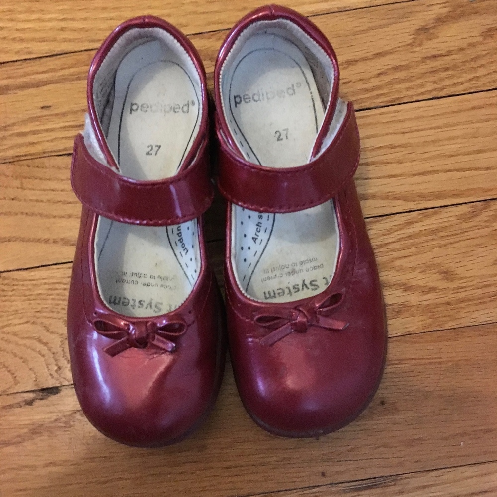 Pediped patent mary janes, 27